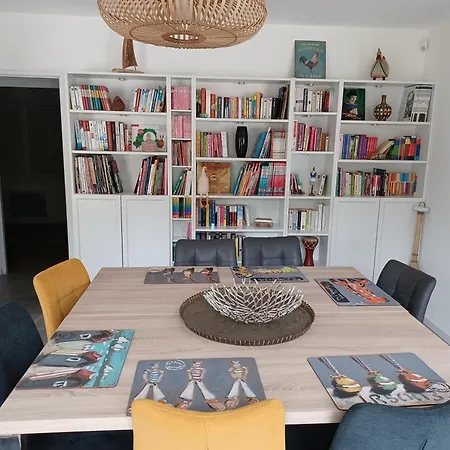 Tatil Evi La Piastre Location A La Semaine
